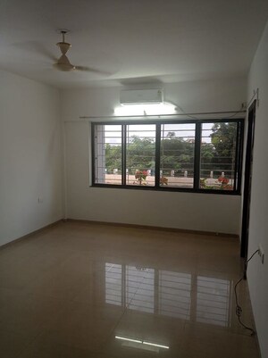 Bedroom in 3 BHK Apartment at Pride Platinum, Baner – for Rent