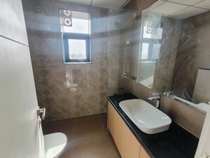Team Area in 3 BHK Apartment at Signature Global City 63A, Sector 63a – for Rent
