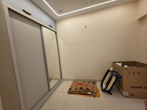 Furnished Amenities in 3.5 BHK Apartment at SKA Orion, Sector 143b – for Rent
