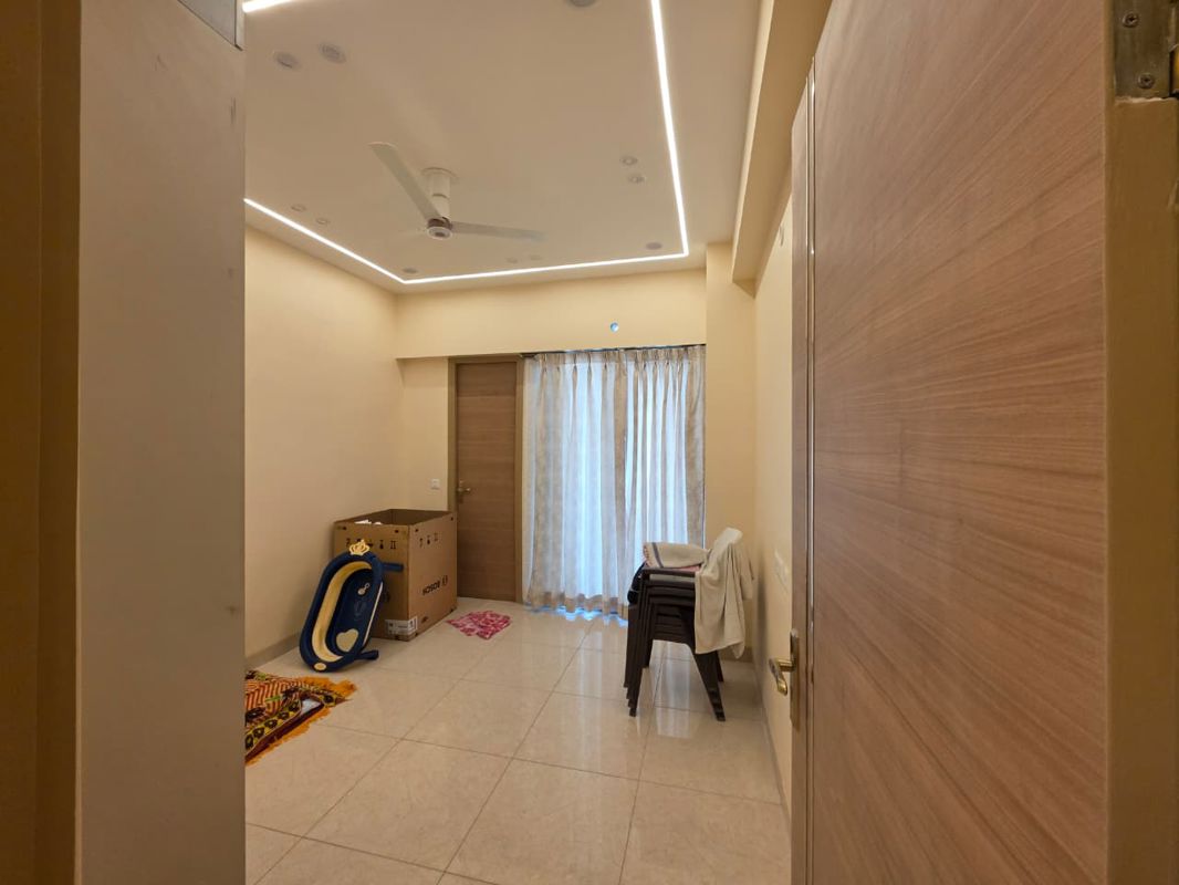 3.5 BHK + Servant Room 1960 Sq.Ft. Apartment in SKA Orion