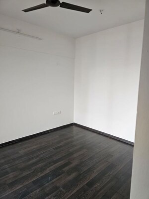 Room in 2 BHK Apartment at Paradise Sai Mannat, Kharghar – for Rent