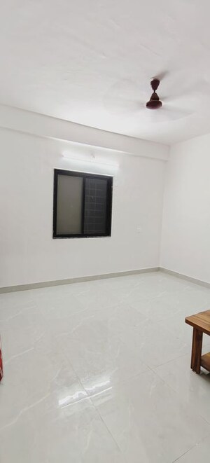 Room in 1 BHK Apartment at Raghuveer Nagar – for Rent