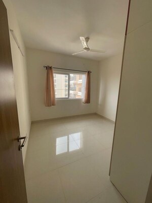 Room in 2 BHK Apartment at Prestige Primrose Hills, Banashankari 6th Stage – for Rent