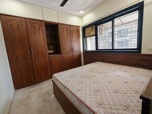 Bedroom in 3 BHK Apartment at Meena Towers Apartment, Chembur – for Rent