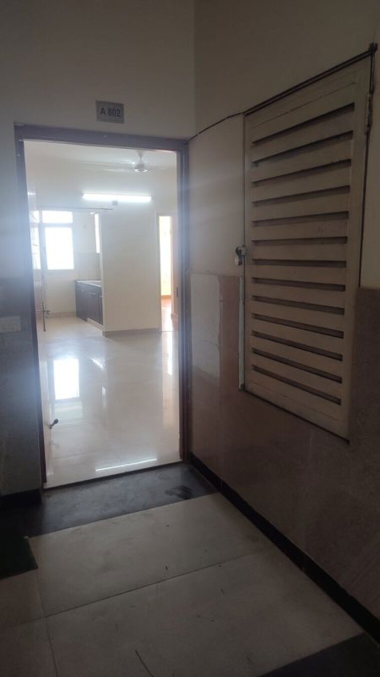 Room, eldeco-city-breeze 3 Bedroom 1500 Sq.Ft. Apartment In Iim Road Lucknow 10439417