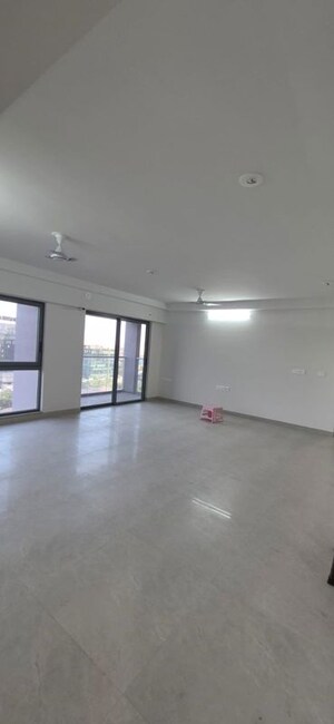 Room in 3 BHK Apartment at Adani Atelier Greens, Koregaon Park – for Rent