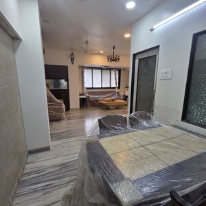 Living Room in 3 BHK Villa at Chembur – for Rent