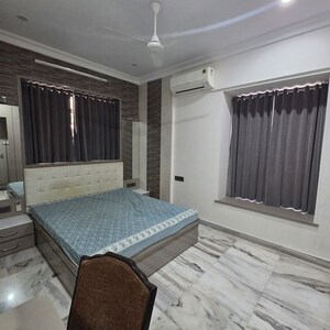 Bedroom in 3 BHK Villa at Chembur – for Rent
