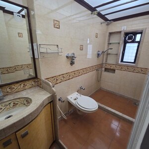 Attached Bathroom in 3 BHK Villa at Chembur – for Rent