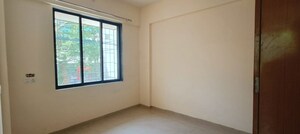 Room in 1 BHK Apartment at Shree Savali, Mogharpada – for Rent