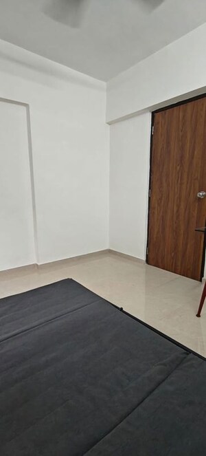 1 BHK Apartment For Rent in Vaibhav Wisteria Residency, Santacruz East