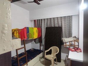 Team Area in 2 BHK Apartment at Vejalpur – for Rent