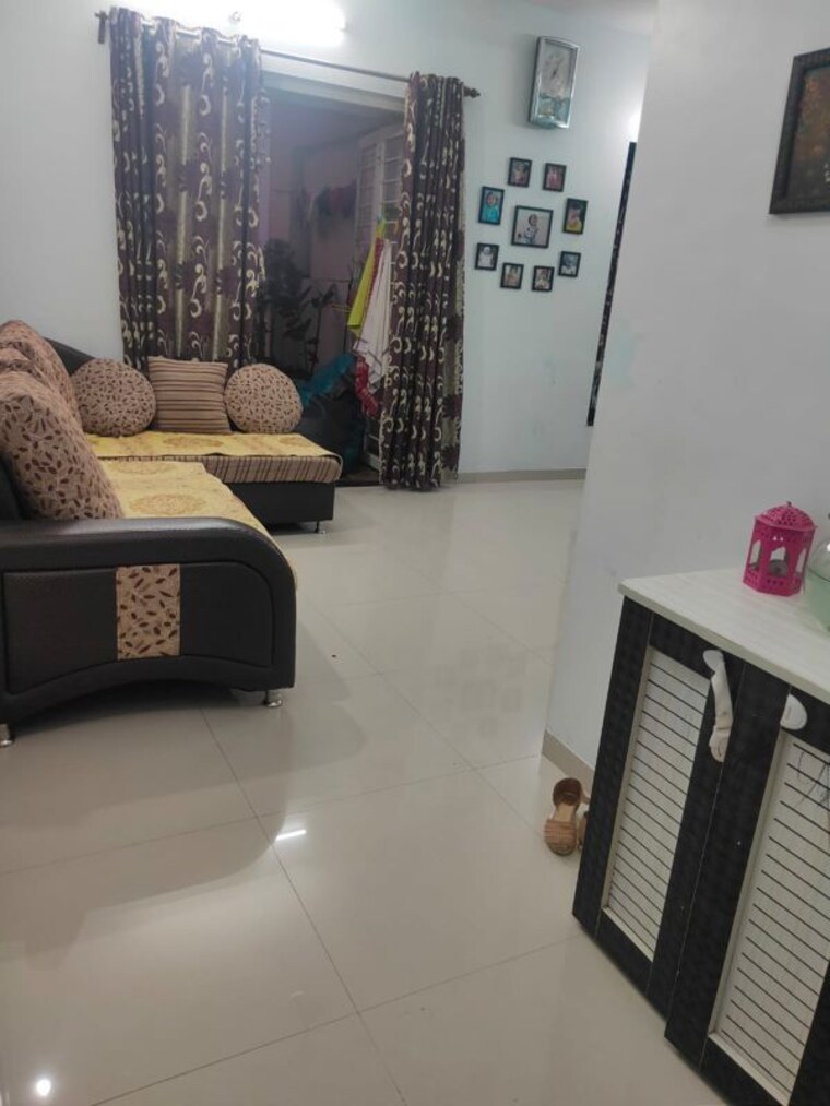 Living Room, scapers-the-leaf 2 Bedroom 950 Sq.Ft. Apartment In Yewalewadi Pune 10437231