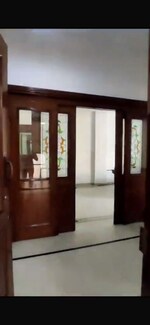 3 BHK + Pooja Room,Servant Room 208 Sq.Yd. Builder Floor in Kalkaji