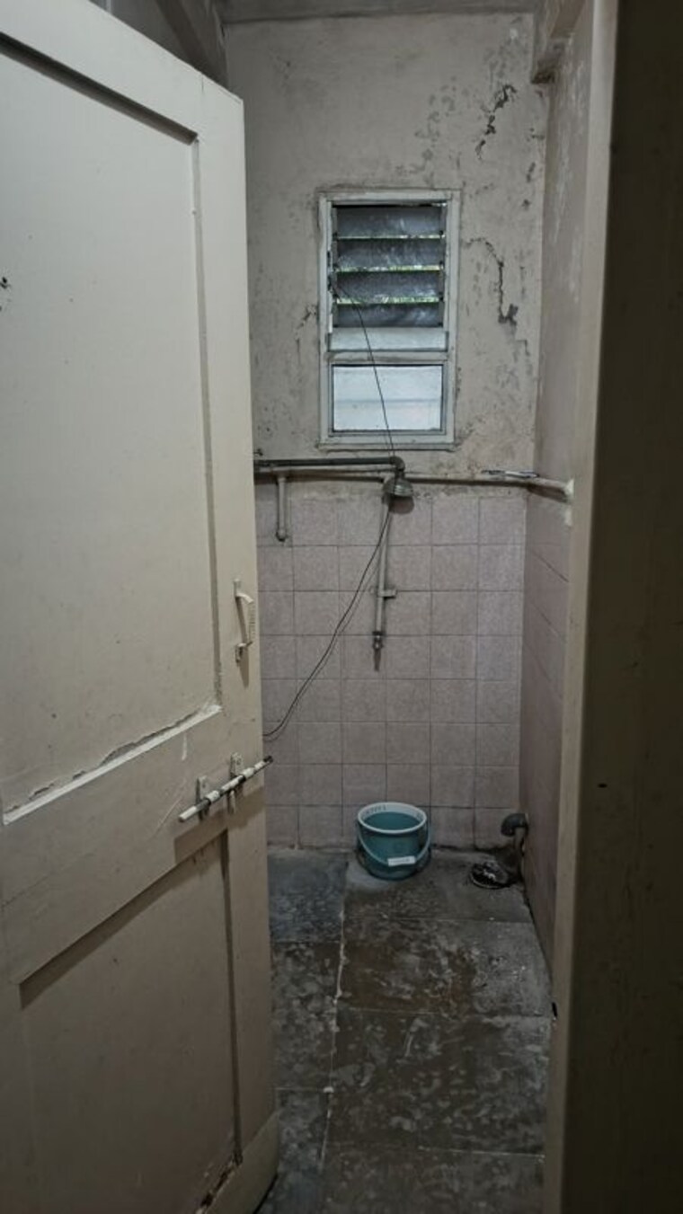 Bathroom, bibwewadi 2 Bedroom 800 Sq.Ft. Apartment In Bibwewadi Pune 10439861
