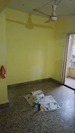 Room in 2 BHK Apartment at Bibwewadi – for Rent