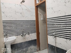 Bathroom in 1 BHK Independent House at Sector 72a – for Rent