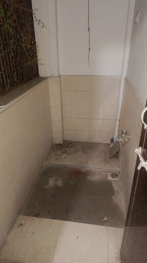 Bathroom in 1 BHK Apartment at Vejalpur – for Rent