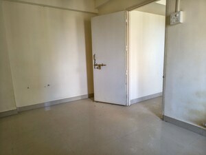 Room in  Apartment at Yashavant Nagar – for Sale