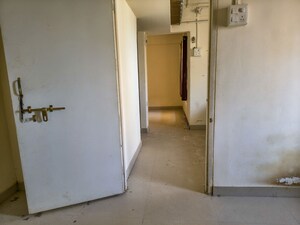 Room in  Apartment at Yashavant Nagar – for Sale
