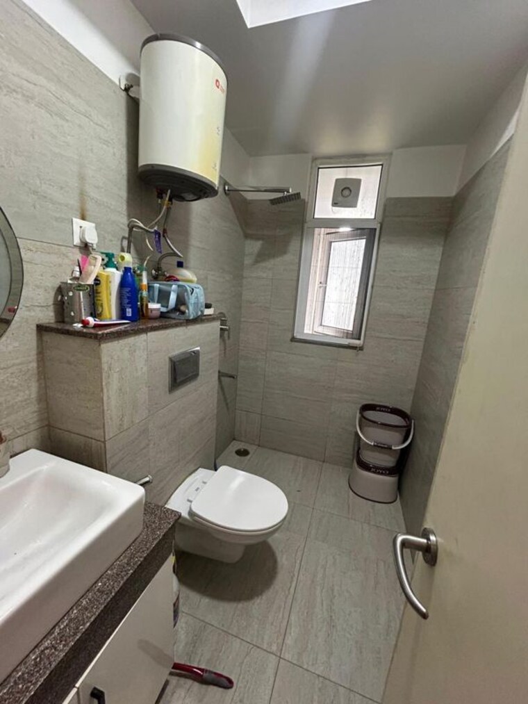 Bathroom, tata-la-vida 2 Bedroom 1330 Sq.Ft. Apartment In Sector 113 Gurgaon 10440072