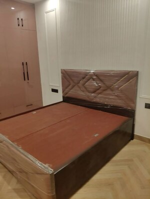 Bedroom in 3 BHK Builder Floor at Trehan Luxury Floors, Sohna Sector 35 – for Rent