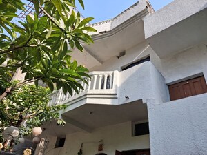 Office Space – Exterior View View at Dharampeth - for Rent