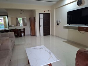 Team Area in 2 BHK Apartment at Balewadi Phata – for Rent