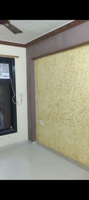 Room in 2 BHK Apartment at Chembur – for Rent