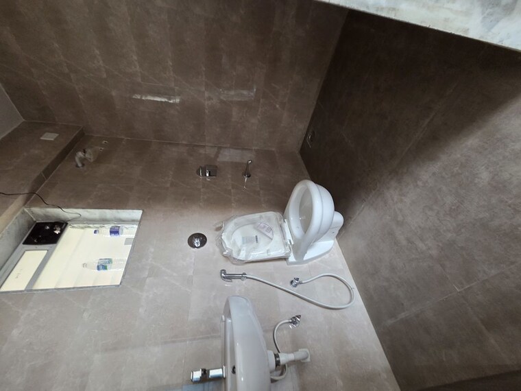 Bathroom, cosmos-habitat 2 Bedroom 712 Sq.Ft. Apartment In Majiwada Thane 10440486