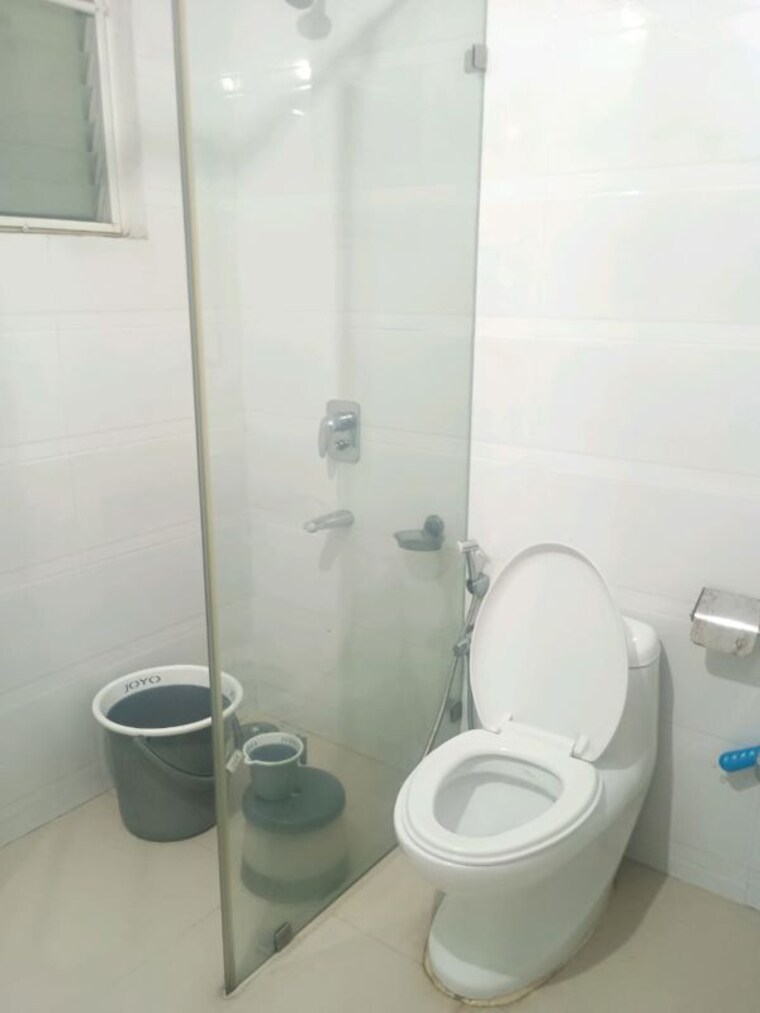 Bathroom, mayfair-villas-tellapur 4 Bedroom 3900 Sq.Ft. Villa In Tellapur Hyderabad 10440349