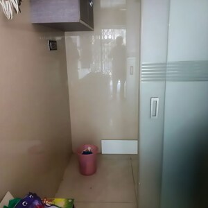   Shop at Mandapala Street – for Sale