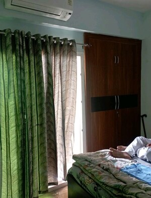 Bedroom in 4 BHK Apartment at Migsun Twiinz, Eta Ii Greater Noida – for Rent