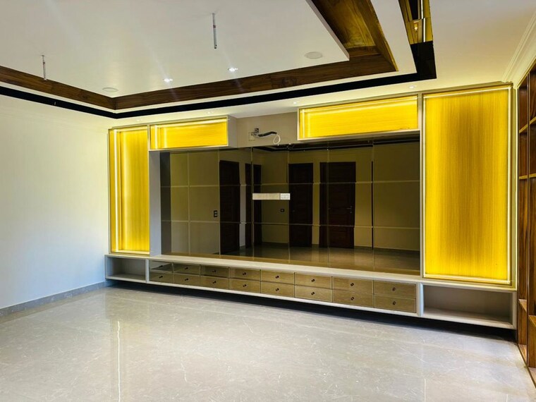 Exterior View, sunny enclave 6+ Bedroom 250 Sq.Yd. Independent House In Sunny Enclave Mohali 10440517