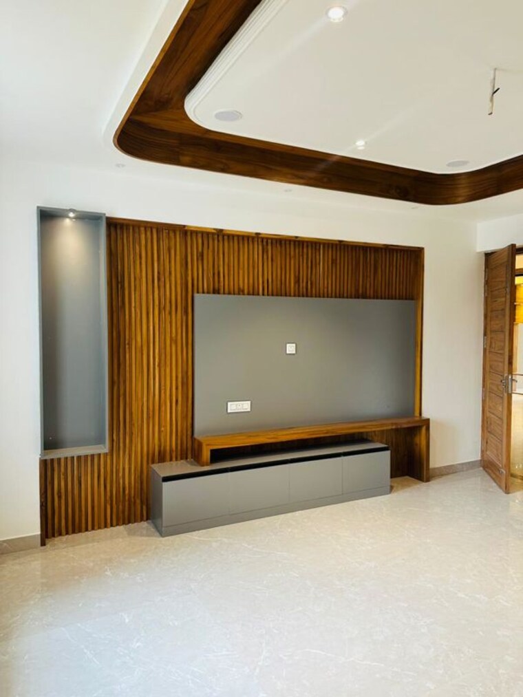undefined, sunny enclave 6+ Bedroom 250 Sq.Yd. Independent House In Sunny Enclave Mohali 10440517