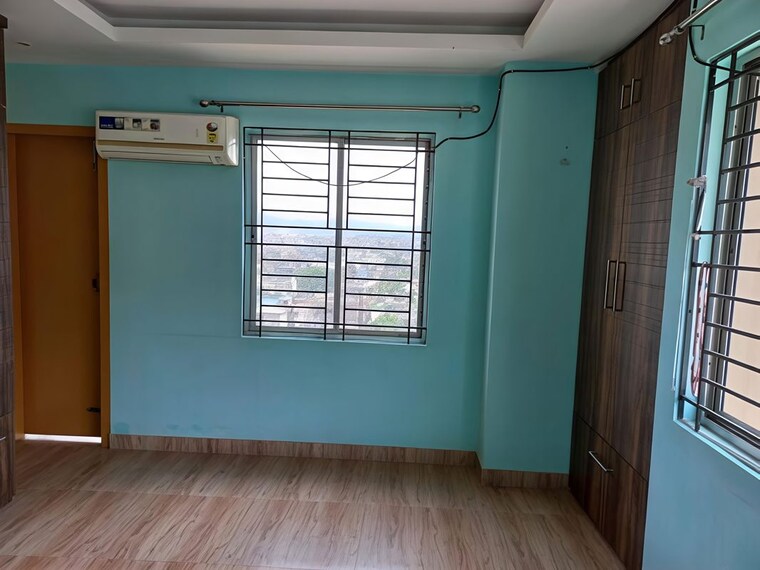Room, six mile 2 Bedroom 950 Sq.Ft. Apartment In Six Mile Guwahati 10440624