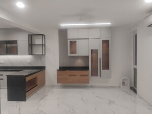 Room in 4 BHK Villa at Mantri Group Mantri Euphoria, Narsingi – for Rent