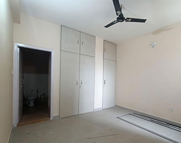Room, jaya nagar 3 Bedroom 1500 Sq.Ft. Apartment In Jaya Nagar Guwahati 10440642