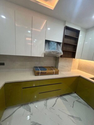 Kitchen in 2 BHK Builder Floor at Sector 51 – for Rent