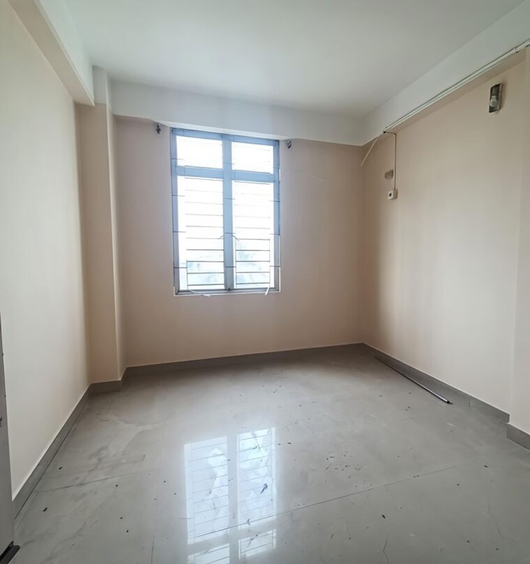 Room, sarumotoria 3 Bedroom 1300 Sq.Ft. Apartment In Sarumotoria Guwahati 10440709