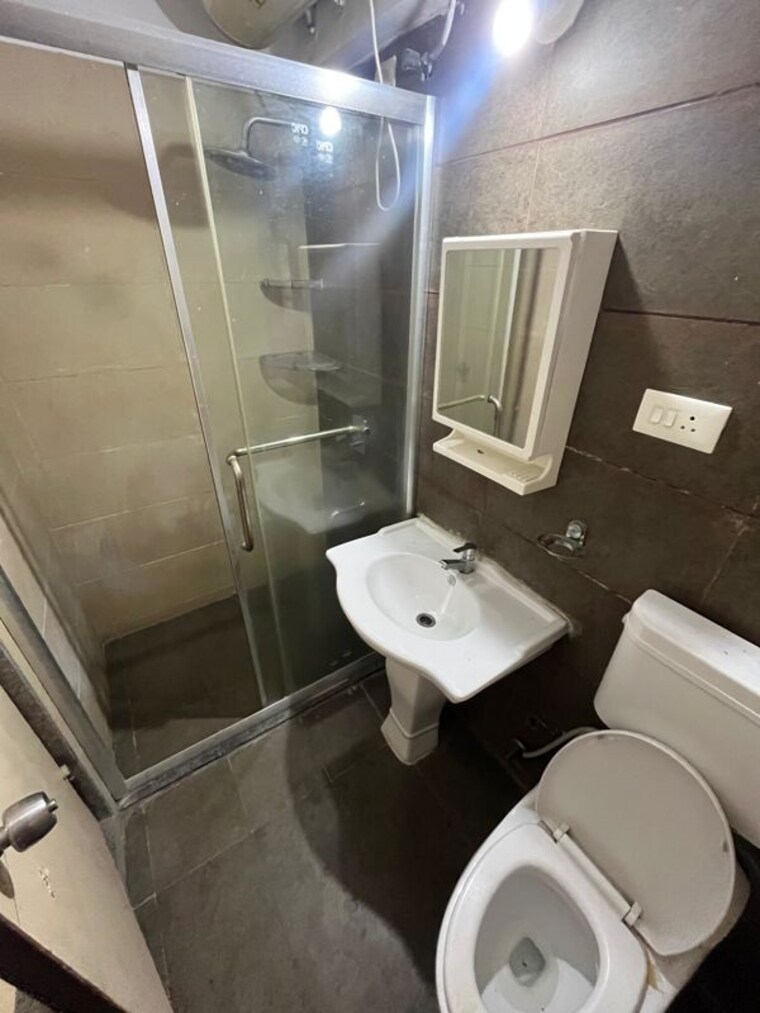 Bathroom, rachana-my-world 2 Bedroom 1205 Sq.Ft. Apartment In Baner Pune 10440710