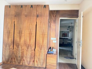 Furnished Amenities in 3 BHK Apartment at M3M Marina, Sector 68 – for Sale