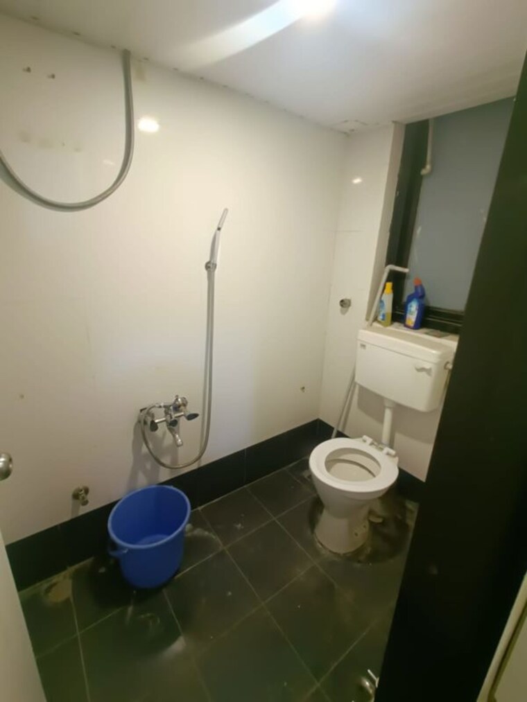 Washroom, camp Commercial Office Space 1800 Sq.Ft. In Camp Pune 10440750