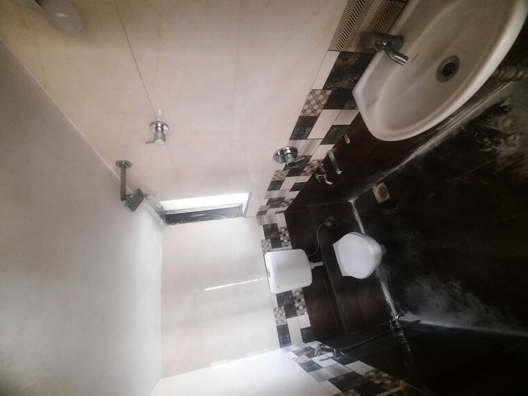 Washroom, kasarvadavali 1 Bedroom 550 Sq.Ft. Apartment In Kasarvadavali Thane 10440744