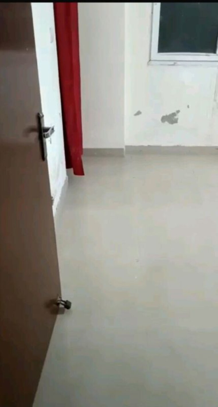 Room, nimbus-express-park-view 2 Bedroom 831 Sq.Ft. Apartment In Chi V Greater Noida Greater Noida 10440757