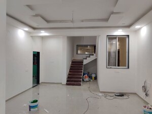  Office Space For Rent in Model Colony
