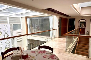 Parking in 6 BHK Villa at Jakkuru – for Rent