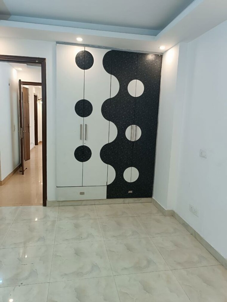Room, chittaranjan park 3 Bedroom 125 Sq.Yd. Builder Floor In Chittaranjan Park Delhi 10440809