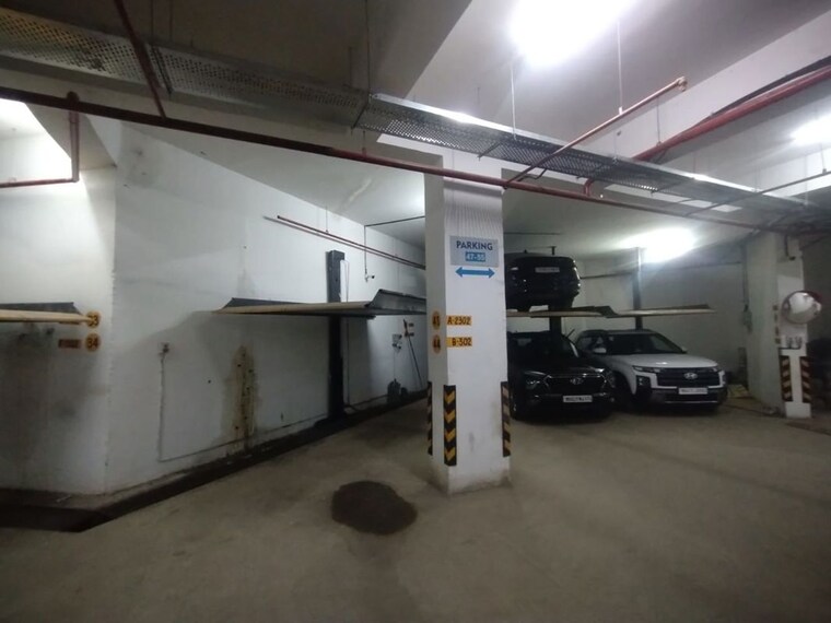  Parking, je-and-vee-om-trimurti 3 Bedroom 1150 Sq.Ft. Apartment In Malad East Mumbai 10440813