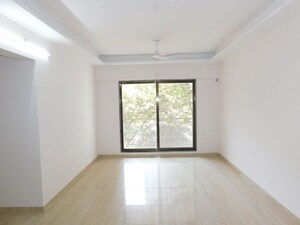 Room in 3 BHK Apartment at Je And Vee Om Trimurti, Malad East – for Sale